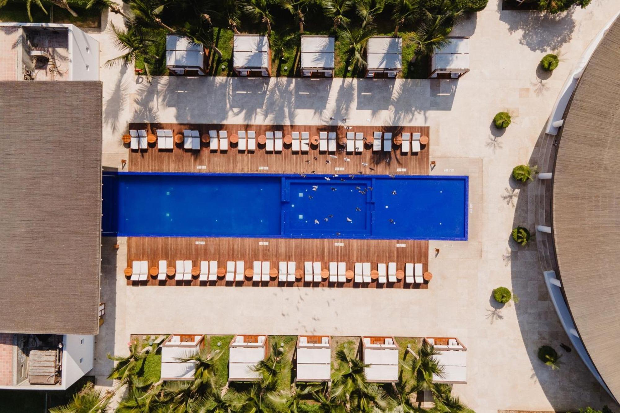 Hotel Paracas, A Luxury Collection Resort, Paracas Exterior photo Aerial view of the pool at the hotel