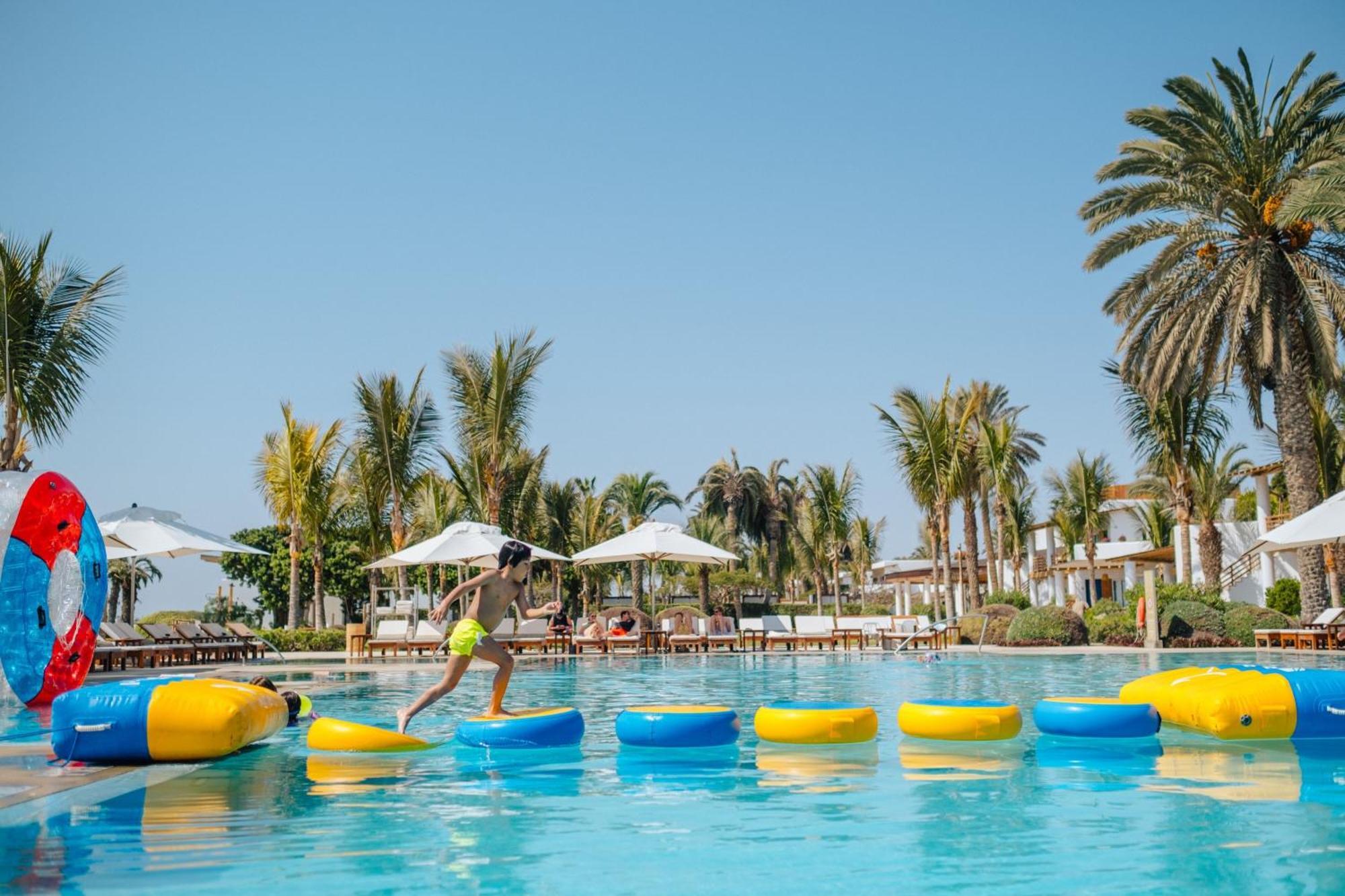 Hotel Paracas, A Luxury Collection Resort, Paracas Exterior photo The swimming pool at the resort