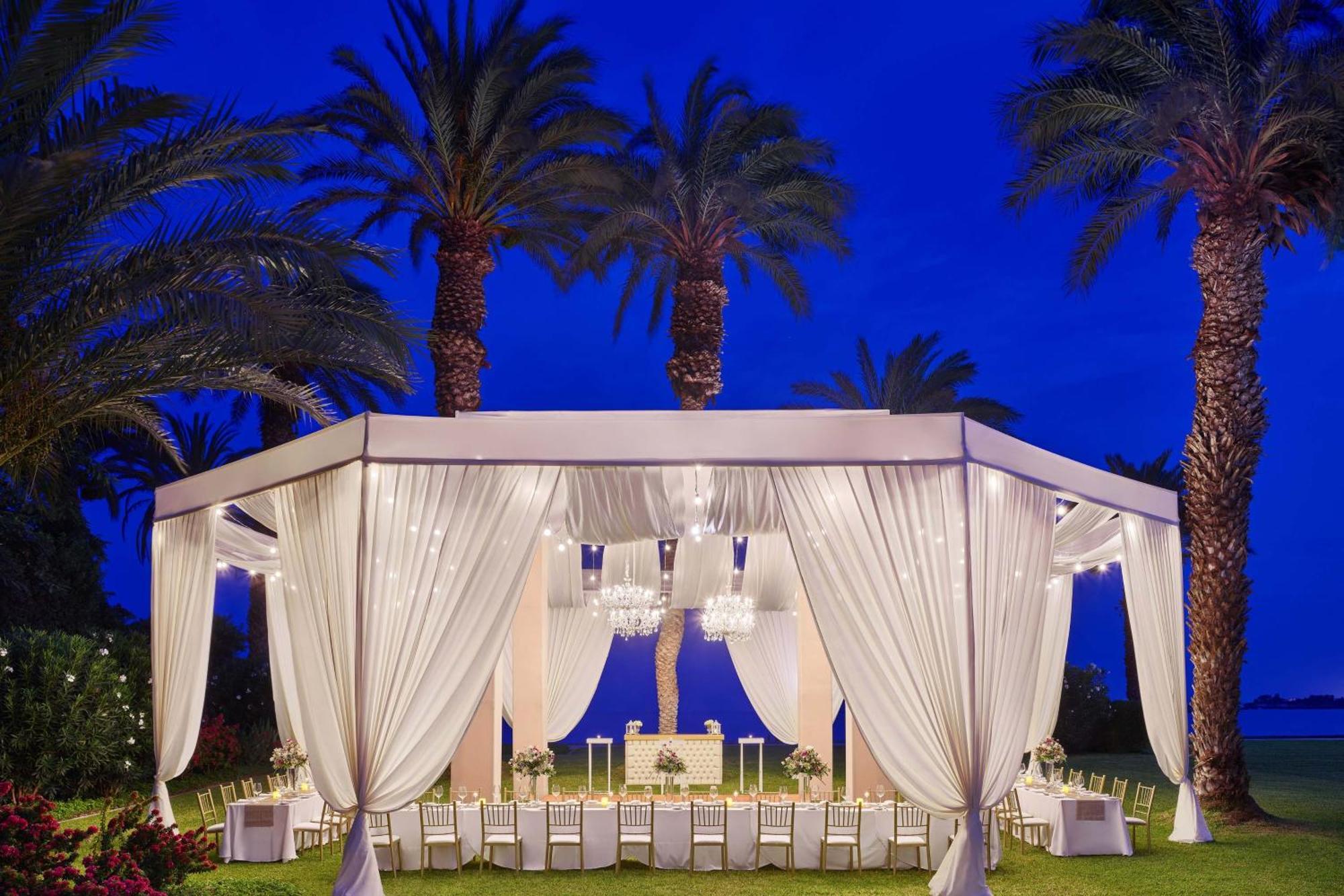 Hotel Paracas, A Luxury Collection Resort, Paracas Exterior photo Wedding at the Four Seasons Resort Palm Beach